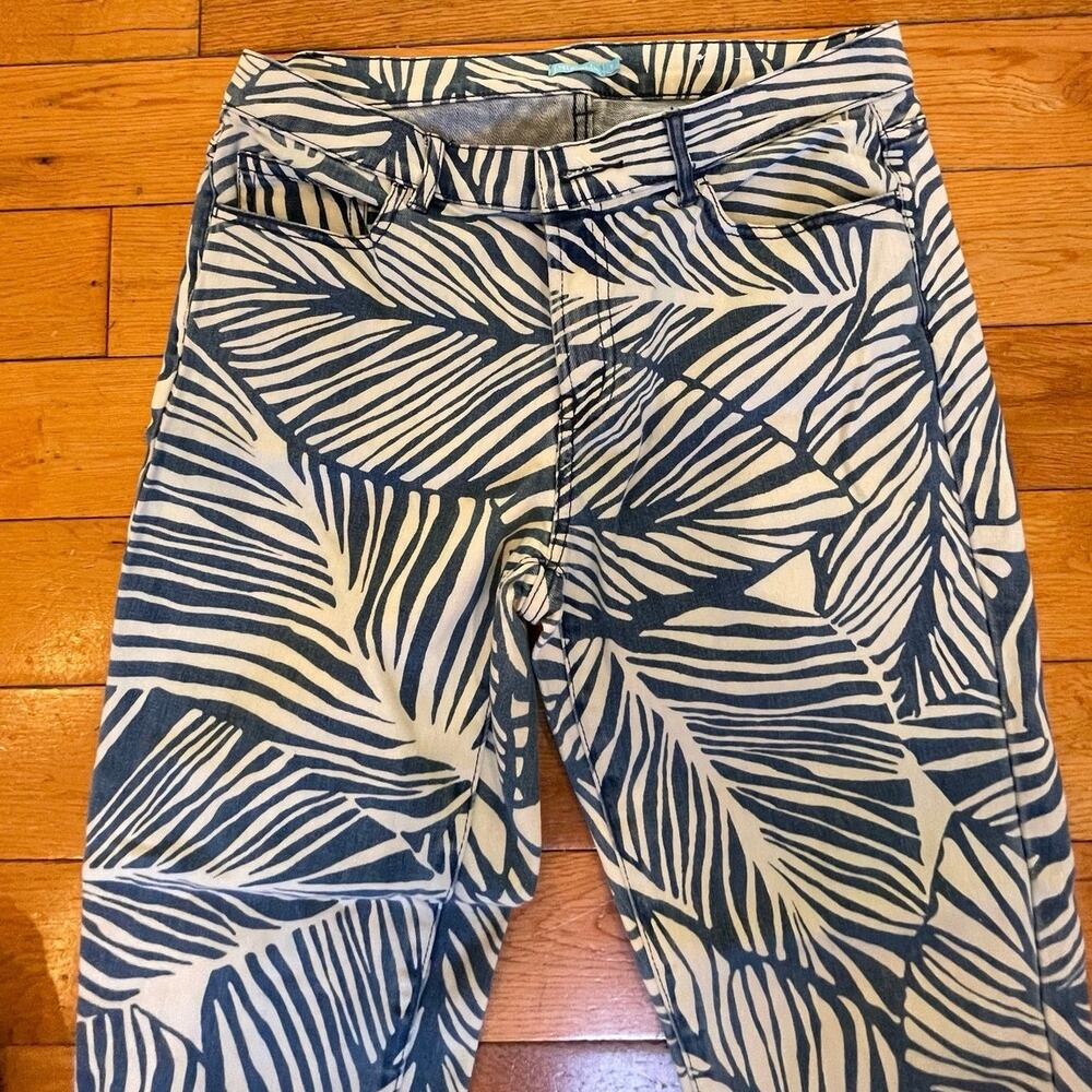 J.McLaughlin Jaycie Jeans Palm Print Blue White Button Denim Pants Size 8 - Picture 3 of 8